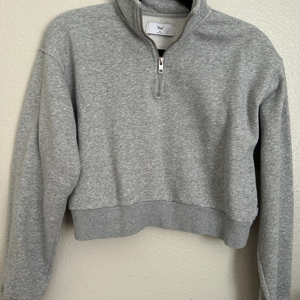 Aritzia TNA Gray Cropped Pullover Sweatshirt Zip Size Small